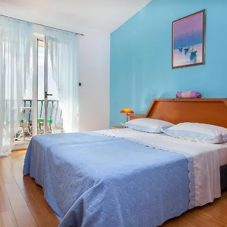 Rossa * 마카르스카